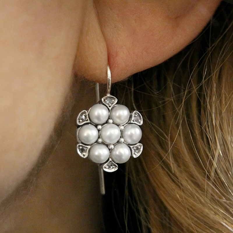 Women's French-Style Minimalist Drop Earrings for Daily Wear